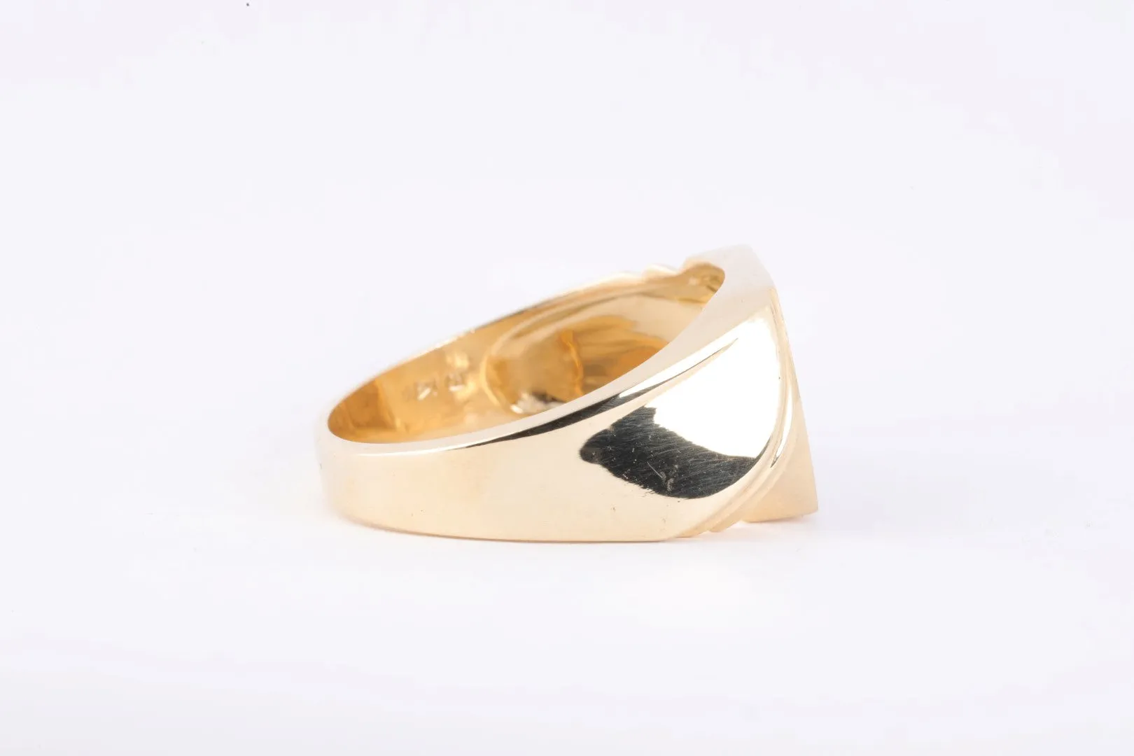 14k Yellow Gold Fashion Ring Size 10 (6.24g.)