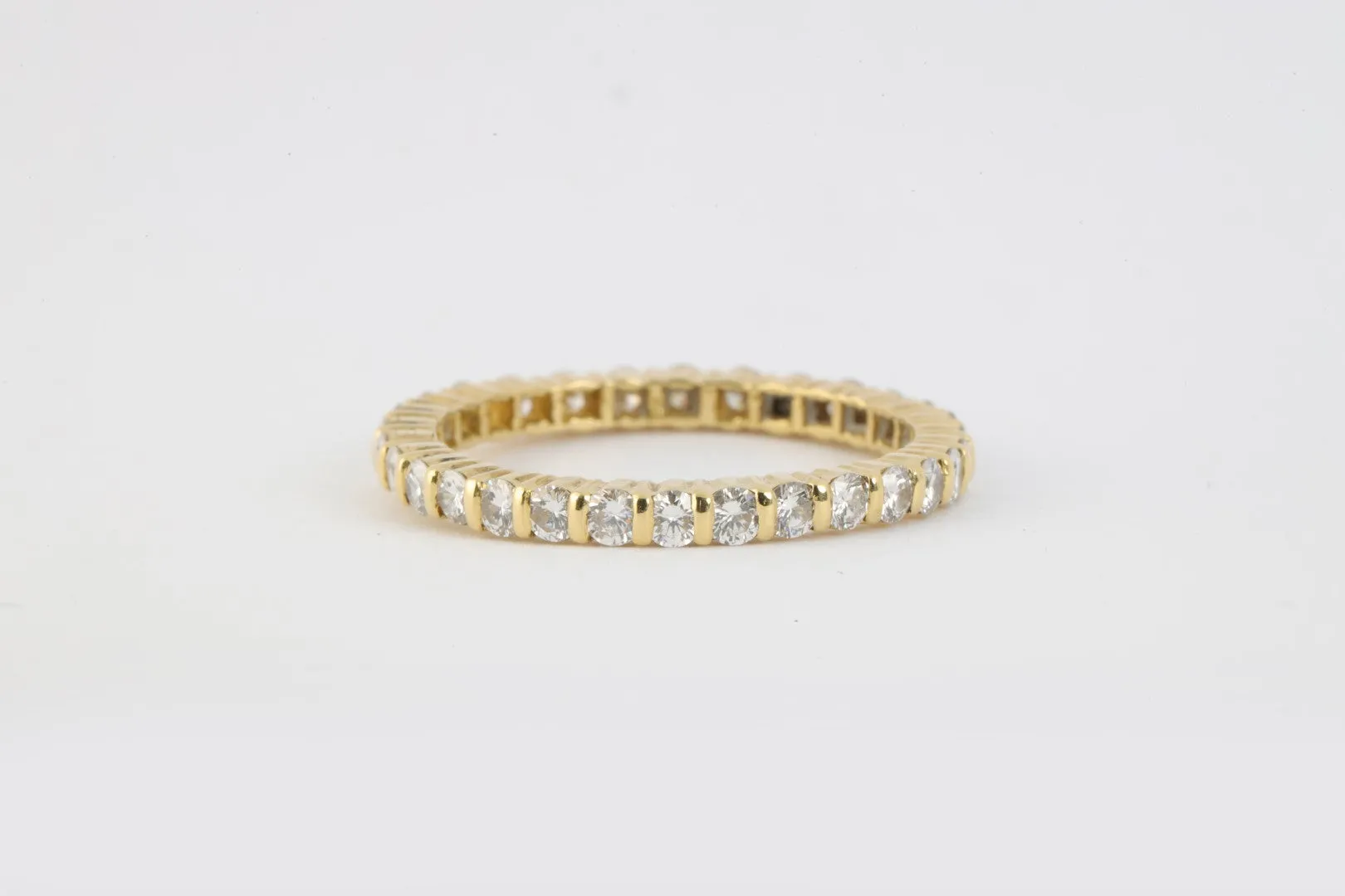 18k Yellow Gold 0.90tcw Diamond Wedding Band Size 6.25 (2.27g.)