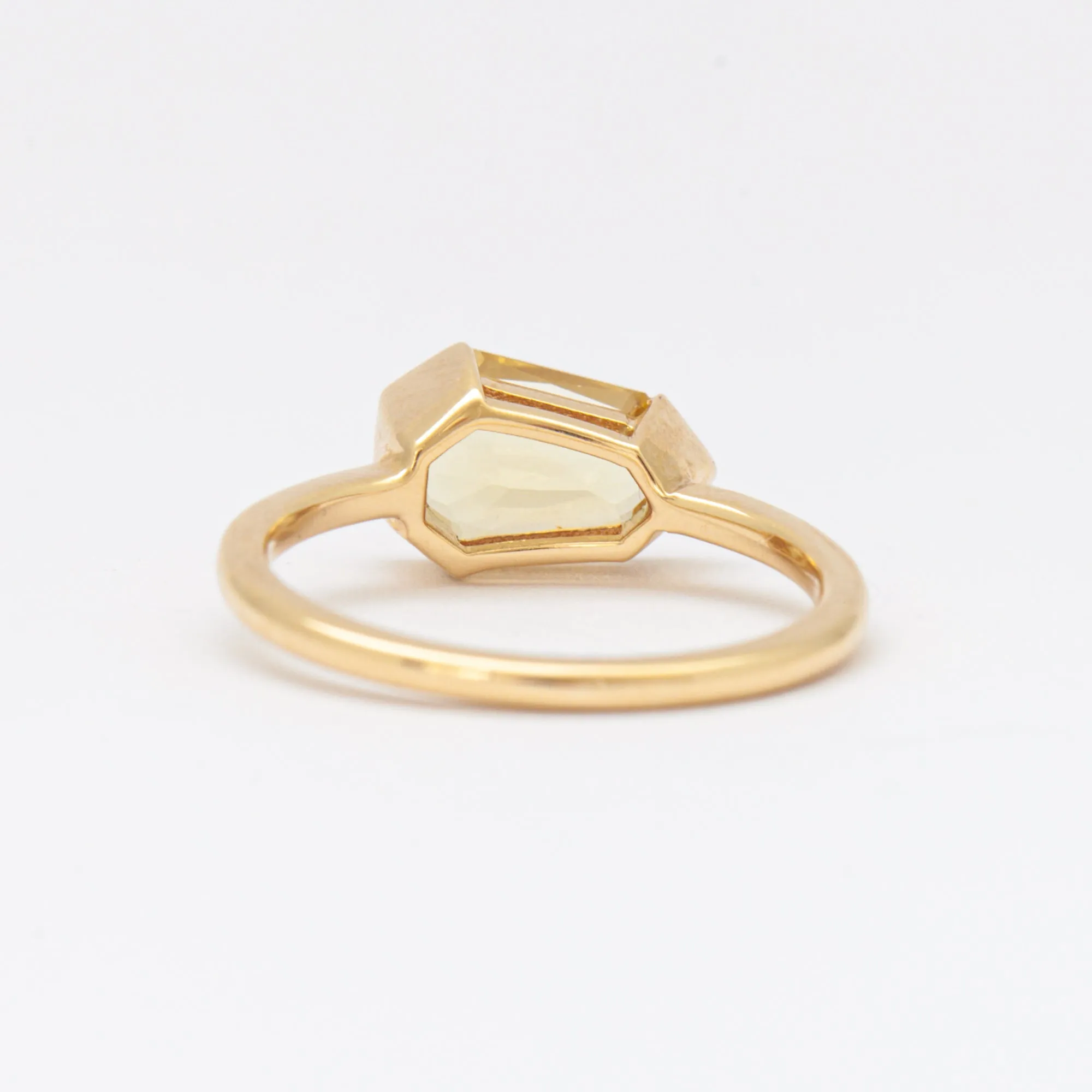 2.00 ct Heptagon Yellow Beryl Ring