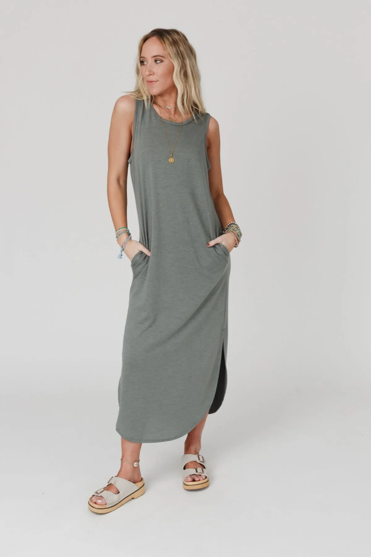 Cassie Sleeveless Pocket Maxi Dress - Light Olive