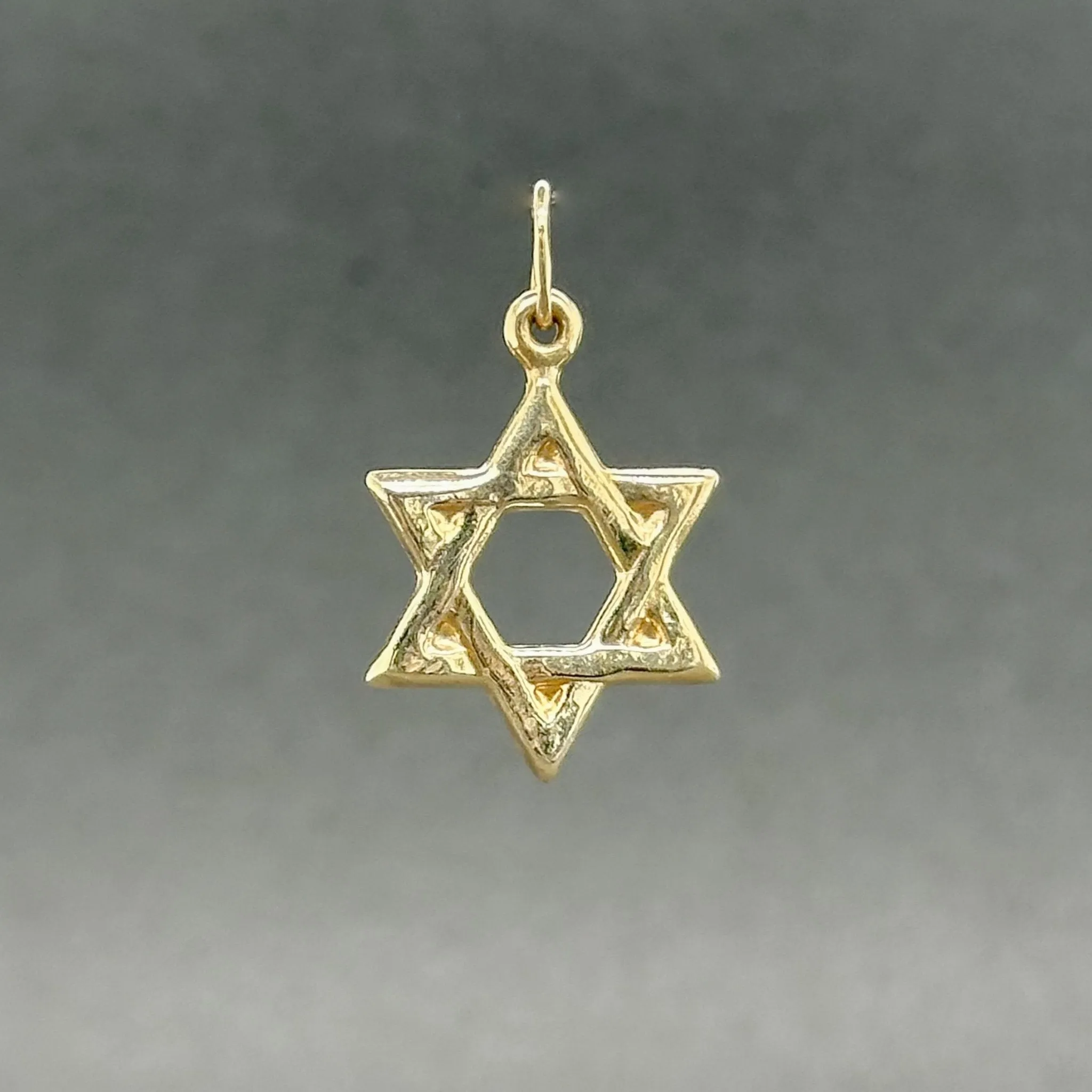 Estate 14K Y Gold Star Of David Pendant