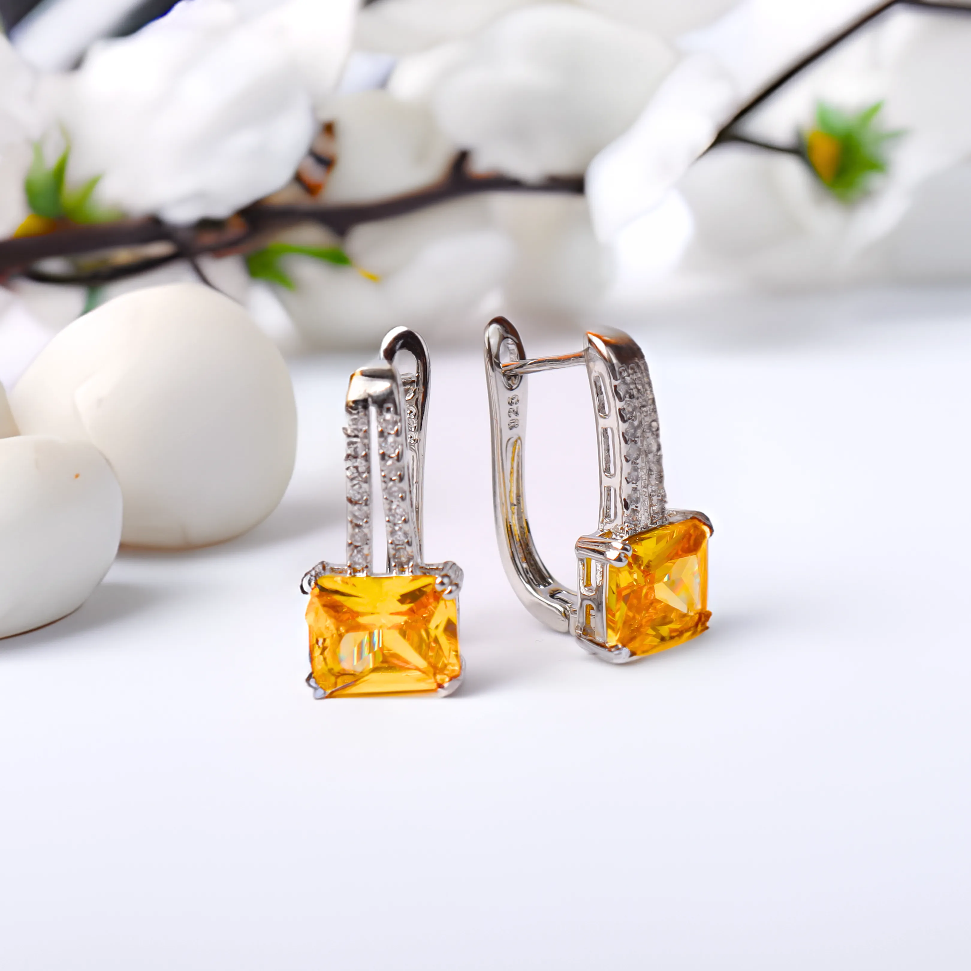 G.Silver Yellow Stone Earrings.