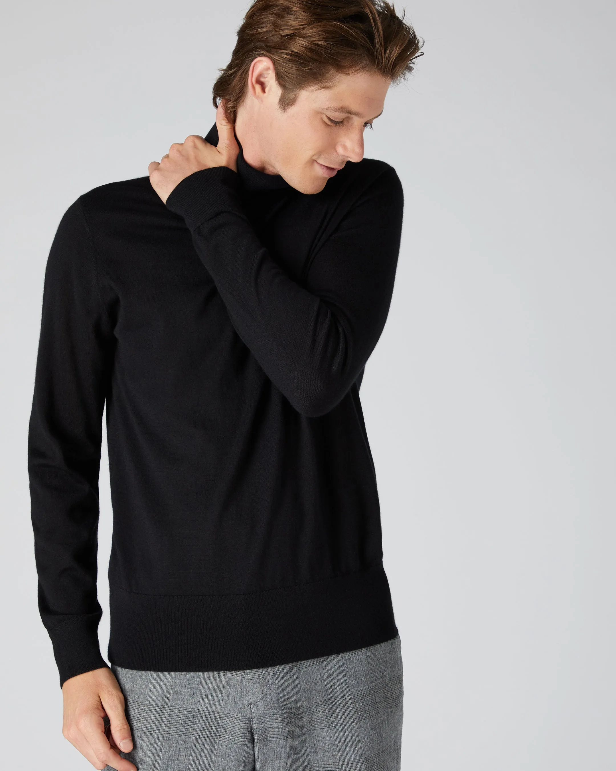 Men's Pimlico Fine Gauge Cashmere Roll Neck Jumper Black