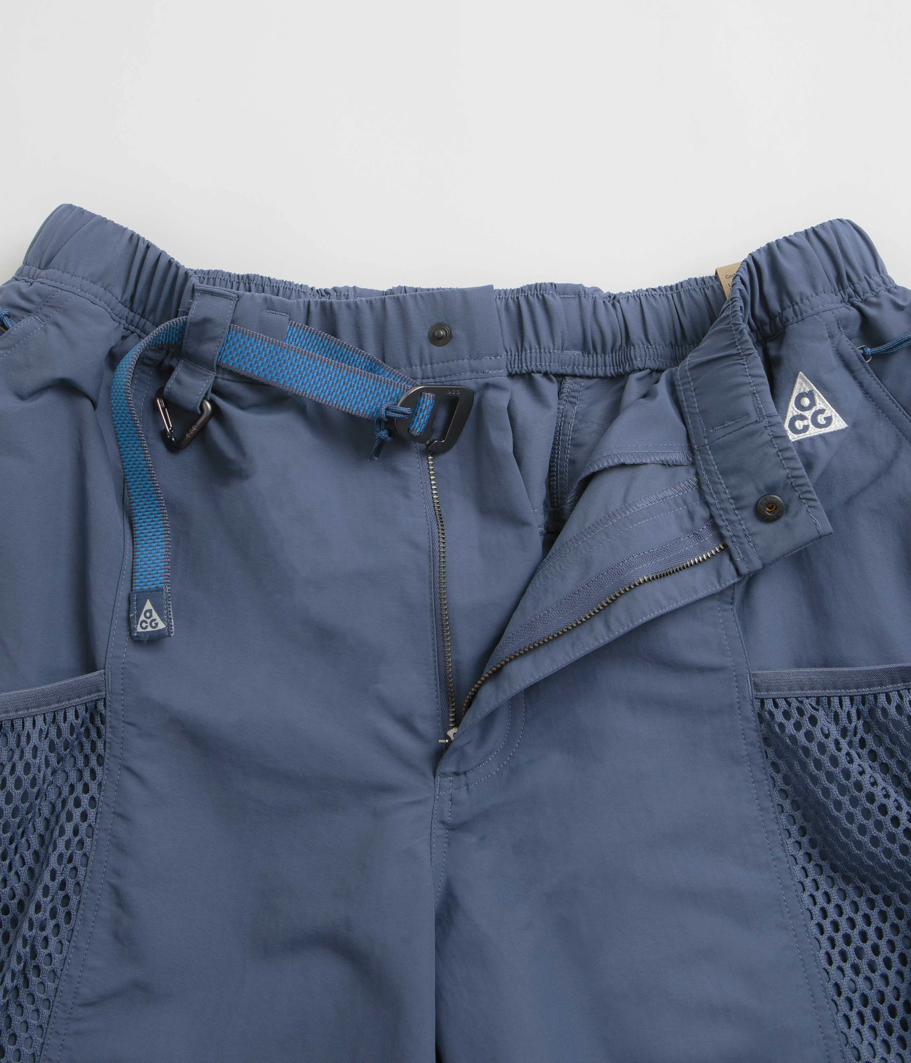 Nike ACG Snowgrass Cargo Shorts - Diffused Blue / Summit White