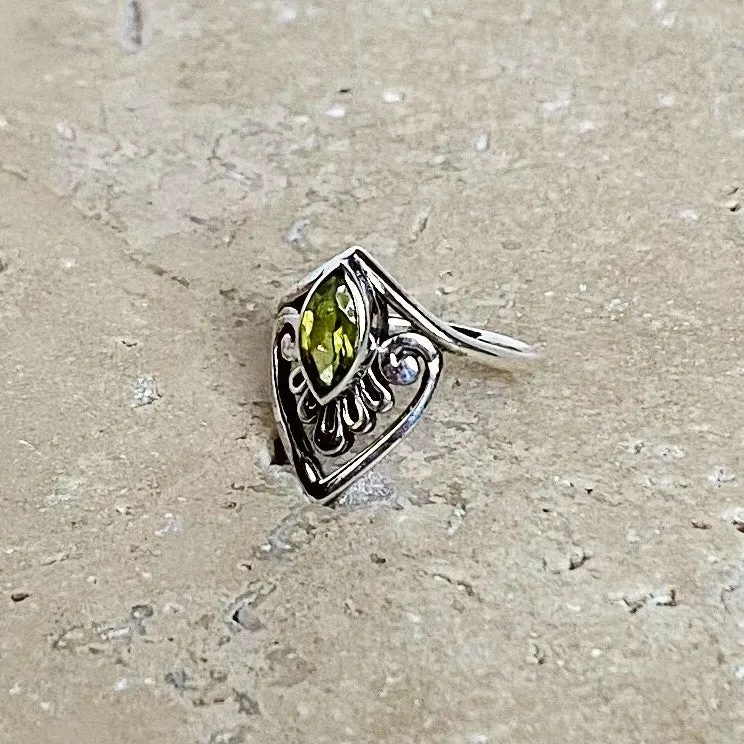 Peridot Marquise Ring - Lily